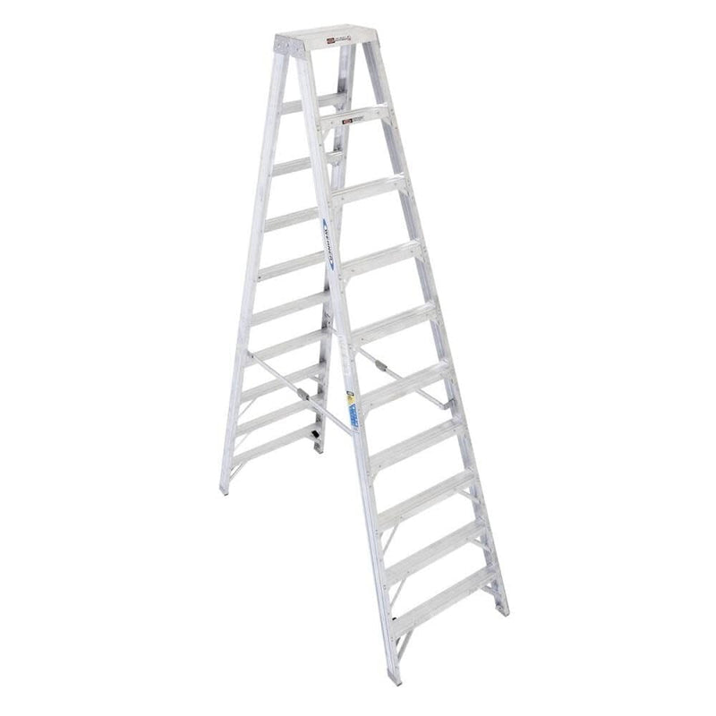 10 Ft. WERNER Aluminum Type IAA Twin-