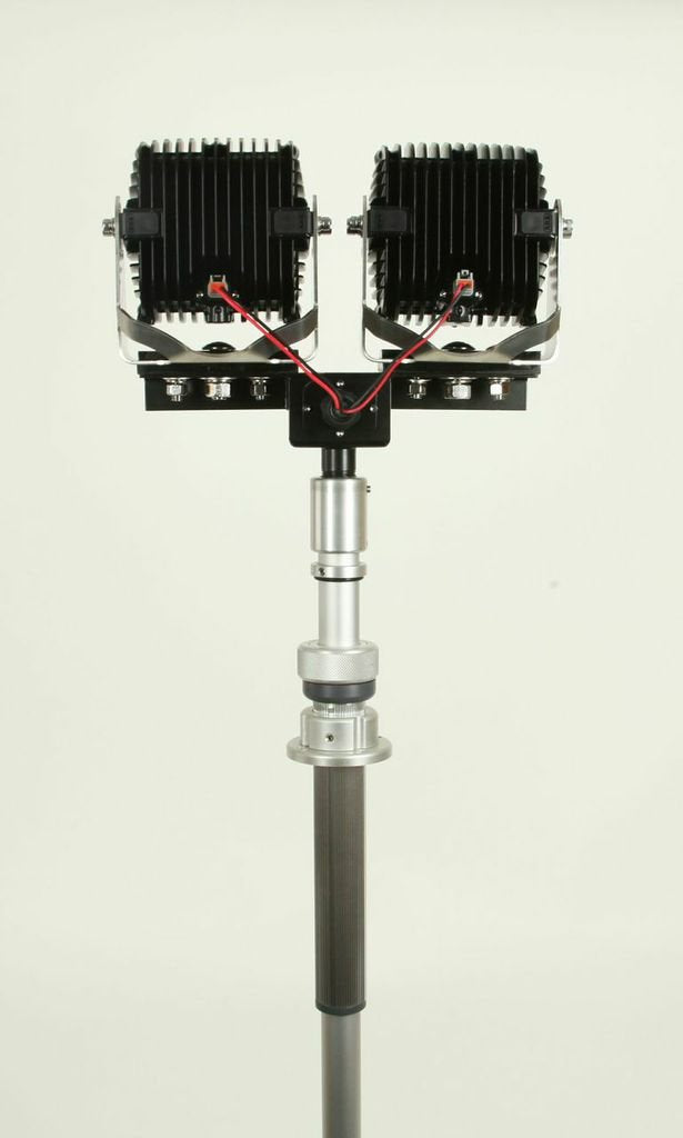 BLK POLE MOUNT KIT