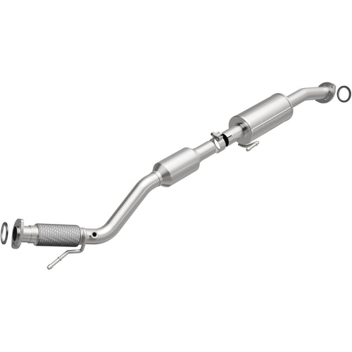 Catalytic Converter MagnaFlow 280111: OEM Grade, Direct Fit, Compatible with 2018-2024 Toyota Camry, 2019-2022 Toyota Avalon, and More (Federal/EPA Compliant)