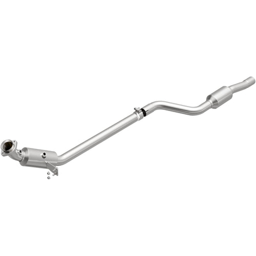 MagnaFlow 21-564 Catalytic Converter: Direct-Fit, OEM Grade, Compatible With 2012-2018 Mercedes-Benz CLS550 4.7L, 2012-2014 Mercedes-Benz E550 4.7L (Federal/EPA Compliant)