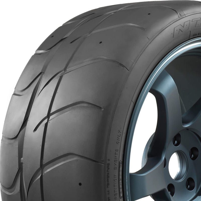 205/55ZR14 Nitto 85V SL NT01 BW