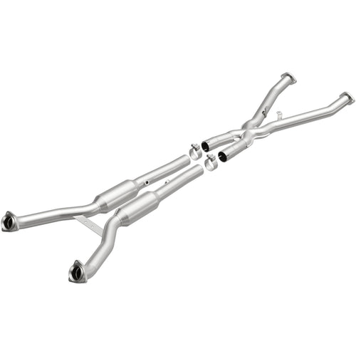 MagnaFlow 21-289 Catalytic Converter: Direct-Fit, OEM Grade, Compatible With 1997-1999 Chevrolet Corvette 5.7L (Federal/EPA Compliant)
