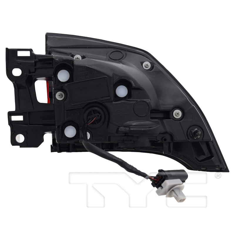 23-24 TYC Americas TY PRUS LED T.L LH