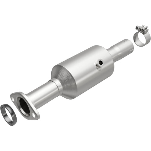 Catalytic Converter MagnaFlow 51517: OEM Grade, Direct-Fit, For 2009-2012 Ford Escape, For 2009-2011 Mercury Mariner (EPA Compliant)