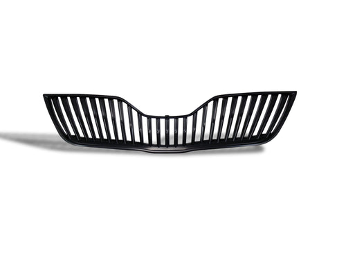 Vertical Grille Armordillo USA Fits 2010-2011 Toyota Camry-Gloss Black