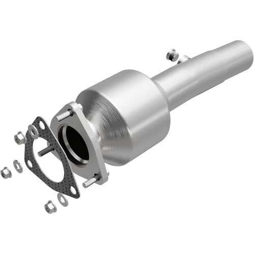 Catalytic Converter MagnaFlow 280732: OEM Grade, Direct Fit, Fits 2015-2019 Land Rover Discovery Sport and 2014-2017 Land Rover Range Rover Evoque (Federal/EPA Compliant)