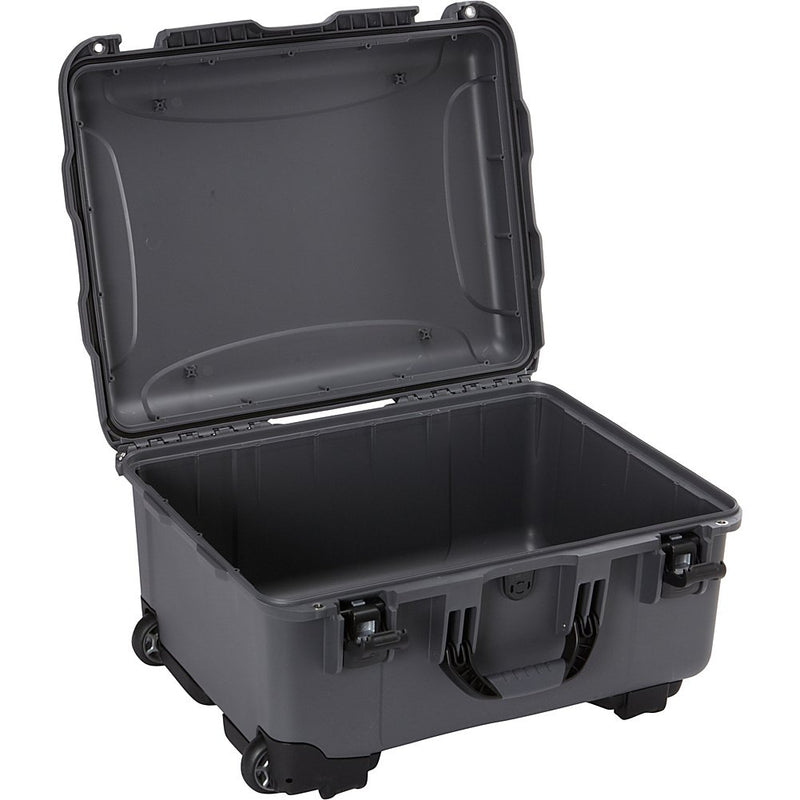 NANUK Waterproof Hard Case 950 with Wheels Empty - Orange