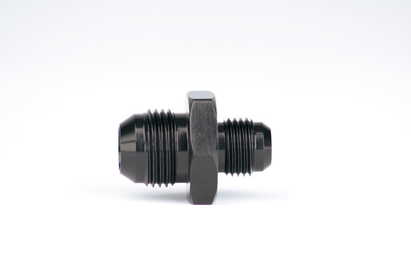 AN-06 / AN-08 Male Flare Union Reducer Fitting Aeromotive 15614