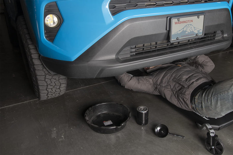 W4070 Performance Tool Drain Pan, 7 Quart Capacity