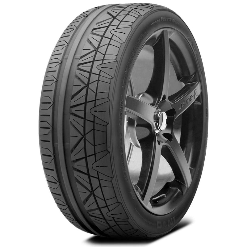 245/35ZR21 Nitto Invo 96W