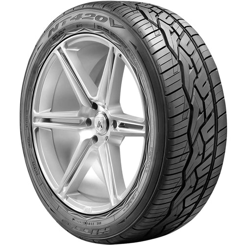 305/35R24 NITTO NT420V 112H XL