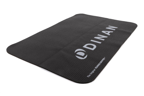 Dinan Fender Gripper - Fender Gripper Mat (FG2402)