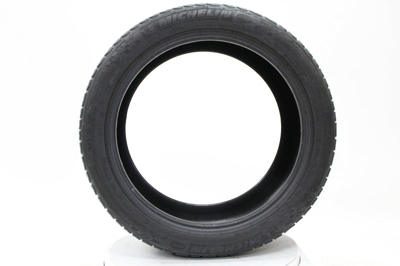 Pilot Alpin MICHELIN PA4 Winter Radial Tire -255/40R20 101V
