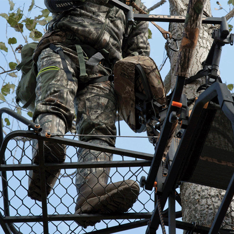The Muddy Hang On Outfitter Treestand