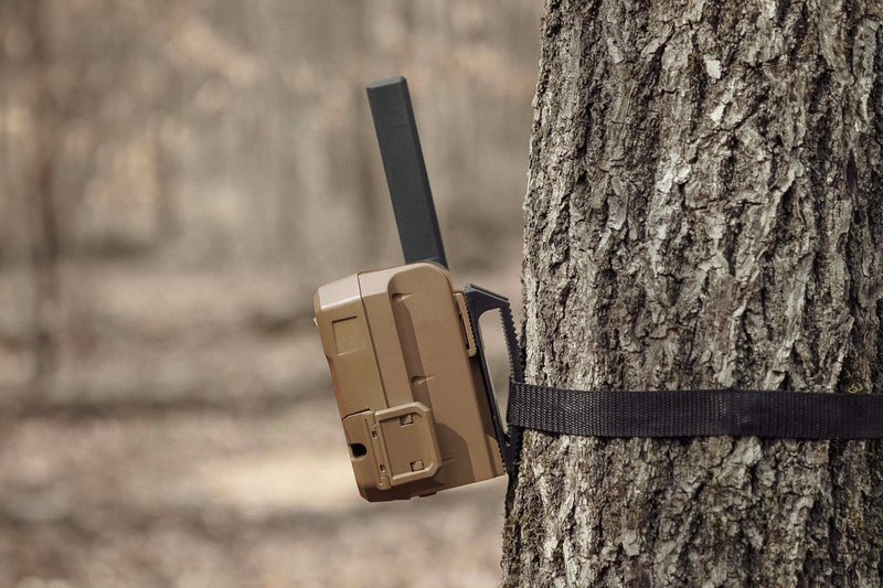 Moultrie Mount Easy Aim for Edge Series Trail Cameras - Snap in for Easy Vertical Adjustment - Reversible