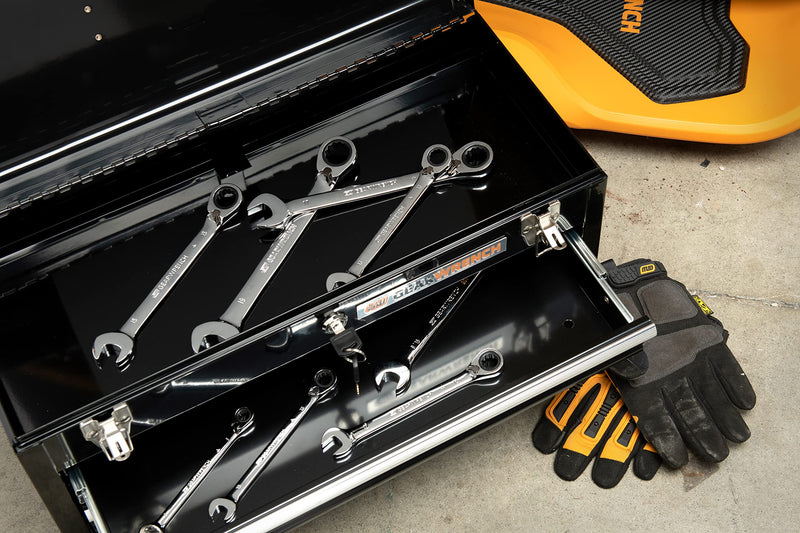 12 Pt. GEARWRENCH Reversible 8 Pc. Combination Ratcheting Wrench Set, Metric - 9543