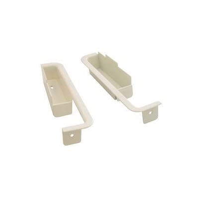 C9ZZ6524046-7WT Scott Drake Deluxe Door Cups White Pair