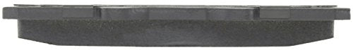 Front StopTech 308.11820 Brake Pads with Shims and Hardware Street