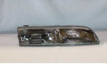 1992-1997 RIGHT HAND Compatible with Ford CROWN VICTORIA AUTOMOTIVE REPLACEMENT HEAD LIGHT TYC 20-3108-00