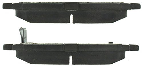 Front StopTech 308.08220 Brake Pads with Shims and Hardware Street