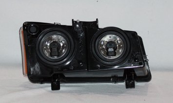 Left Headlight Assembly TYC Compatible with 2003-2004 Chevrolet Silverado