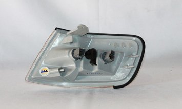 Right TYC Parking/Side Marker Light Compatible with 1994-1997 Honda Accord