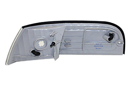 TYC 18-5095-01 FD CRN VCTRA 98-11 (Non-Police) P/S.M.L RH, PartsLink # FO2521147, OEM