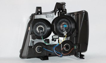 Right TYC Headlight Assembly Compatible with 2007-2014 Chevrolet Tahoe Suv