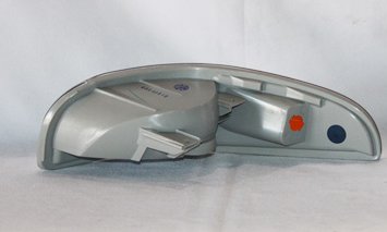 Right Turn Signal / Parking Light TYC Compatible with 1997-2004 Chevrolet Corvette