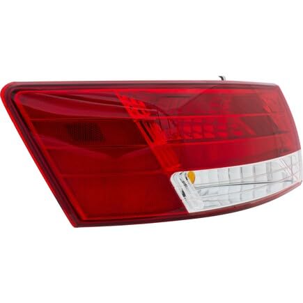 HY036-B000L Eagle Eyes Tail Light