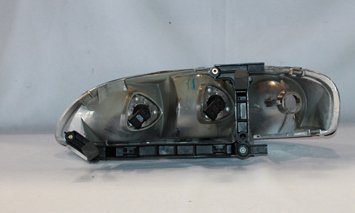 Right TYC Headlight Assembly Compatible with 1995-2001 Chevrolet Lumina