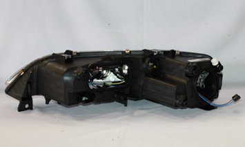 Right Headlight Assembly TYC Compatible with 2006-2008 Mazda Mazda6