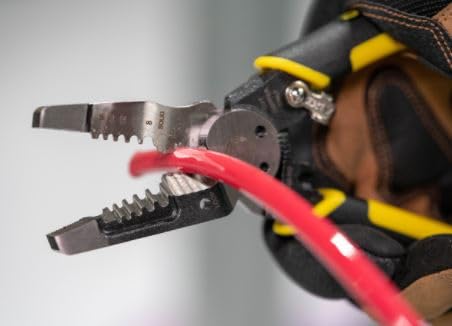 65028140 Southwire Tools & Equipment S816SOLHD Forged Wire Stripper: Strips 8-16 AWG SOL And 10-18 AWG STR; Shears 6-32 & 8-32 Bolts; Linesman Head; Heavy Duty Forged Steel