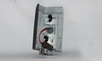 Right Side TYC Marker Light Compatible with 1986-1987 Nissan Pickup