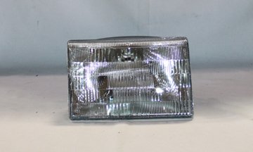Ford Mustang TYC 20-3077-00 Driver Side Headlight Assembly