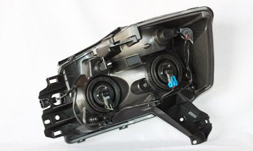 Right Headlight Assembly TYC Compatible with 2008-2014 Nissan Titan