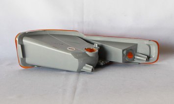 Right TYC Parking / Side Marker Light Compatible with 1997-1999 Buick Le Sabre