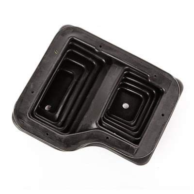 18886.97 | Omix | Outer Transmission Shift Boot, Manual | OE Reference: 53004539 | Fits 1987-1995 Jeep Wrangler YJ