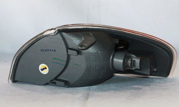 Right TYC Turn Signal/Side Marker Light Assembly Compatible with 2000-2002 Mazda 626
