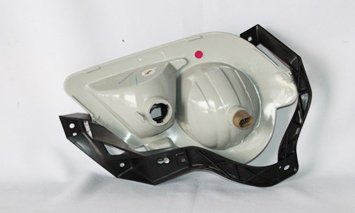 Right TYC Fog Light Assembly Compatible with 2002-2006 Chevrolet Avalanche