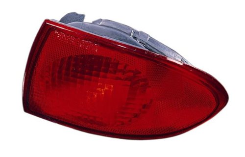 RIGHT SIDE ONLY PASSENGER 00-02 CHEVY CAVALIER TAIL LIGHT ( OUTER LAMP ONLY ) CAPA 01