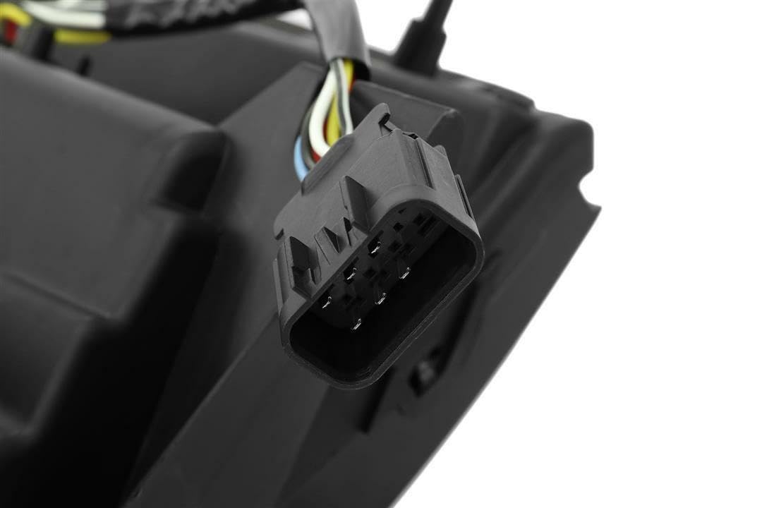 880209 AlphaRex USA Nova Series LED Projector Headlights fits Chevrolet Silverado 1500,Clear