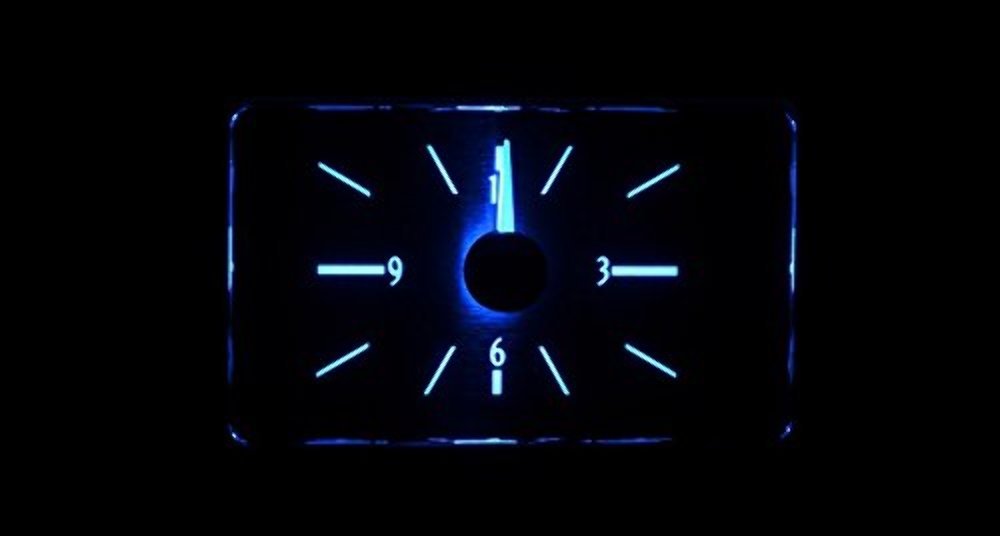 40 Chevy Car Dakota Digital Analog Clock Gauge for VHX gauges only Silver Alloy Blue Backlighting VLC-40C-S-B