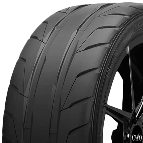 245/40ZR19 Nitto NT05 98W