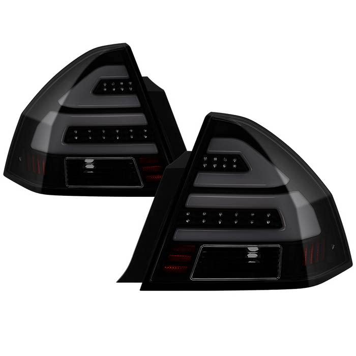 LED Tail Lights Xtune (ALT-ON-CHIP06-LED-BSM)
