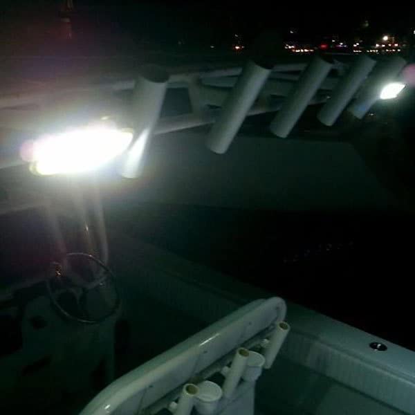 T-H Marine Super Spreader Light LED - Super High Intensity 5 LED Flood Lights Cover Entire Boat Deck - IP67 Waterproof Rating, High Lumen Output, Long Life (White),LED-51914-DP