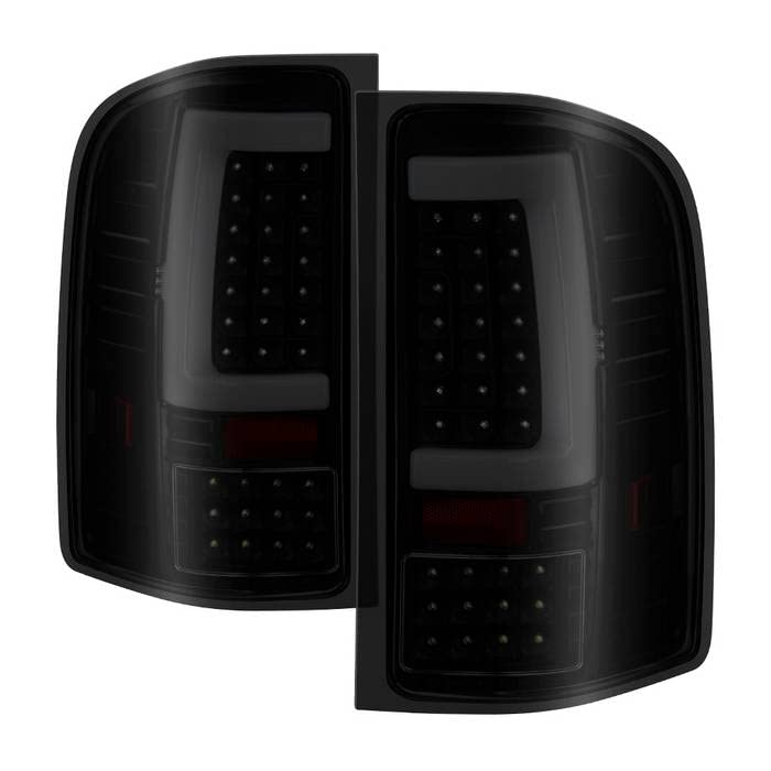 LED Tail Lights Xtune (ALT-ON-CS07V2-LED-BSM)