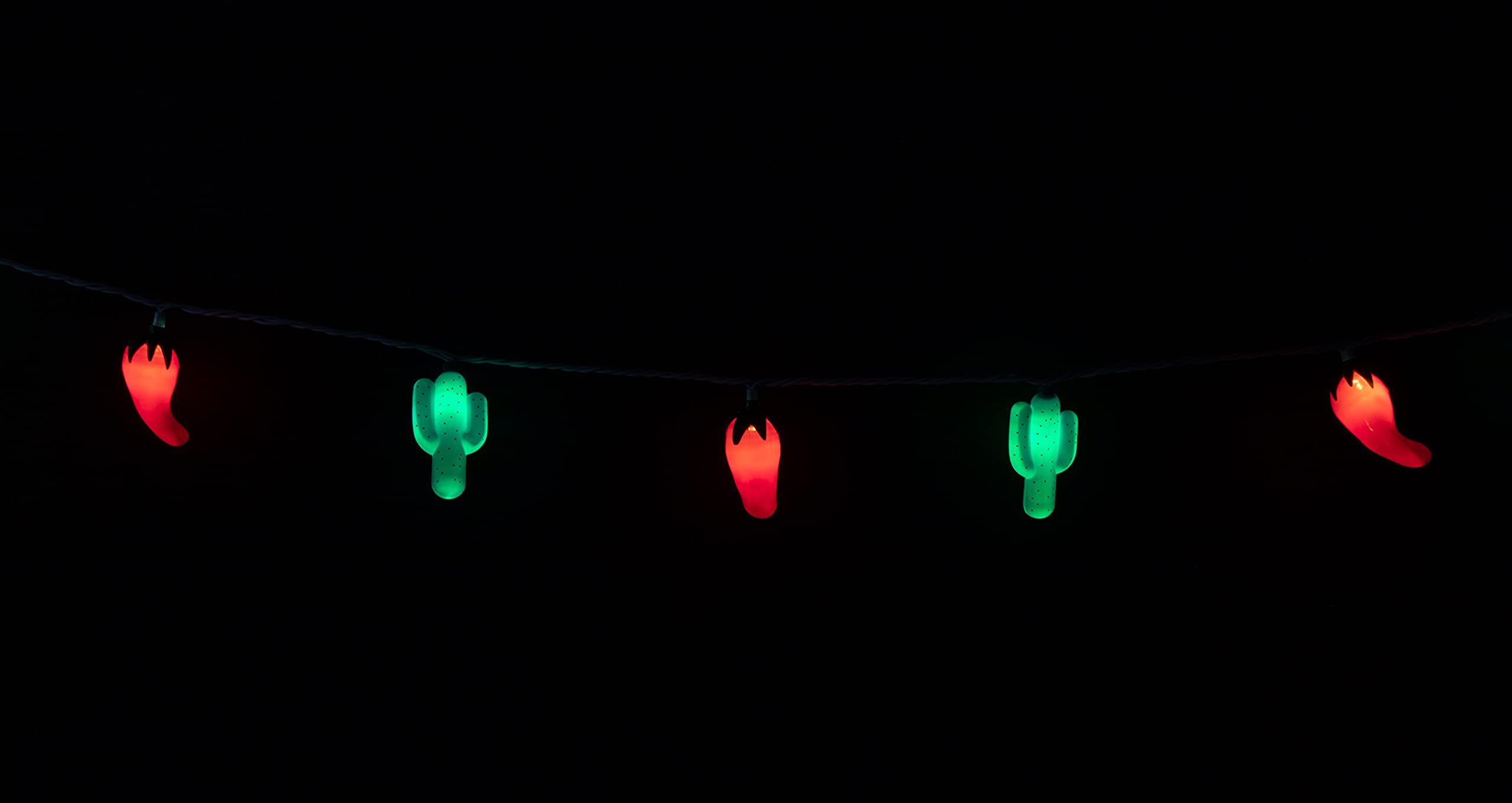 Chili and Cactus Party Light Camco 42659