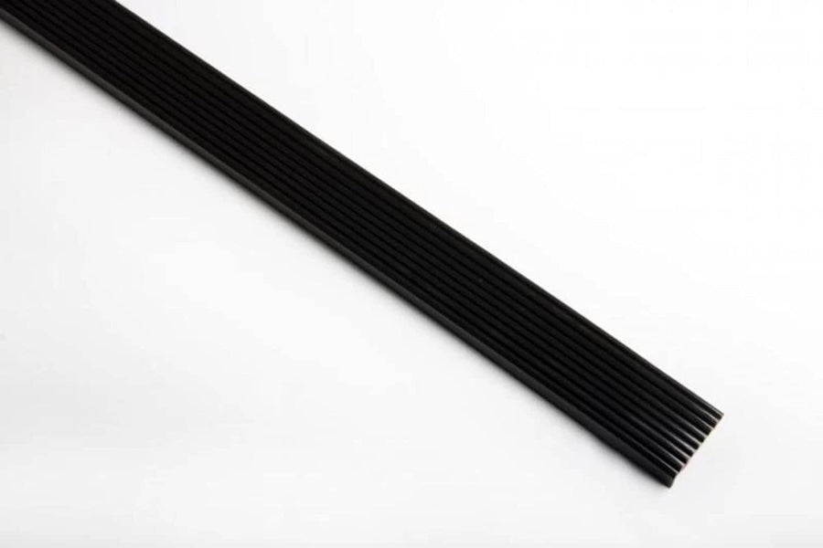 Lund GateKeeper 30000 Tailgate Protector , Black , 68.5 x 3.75 x 1.5 inches
