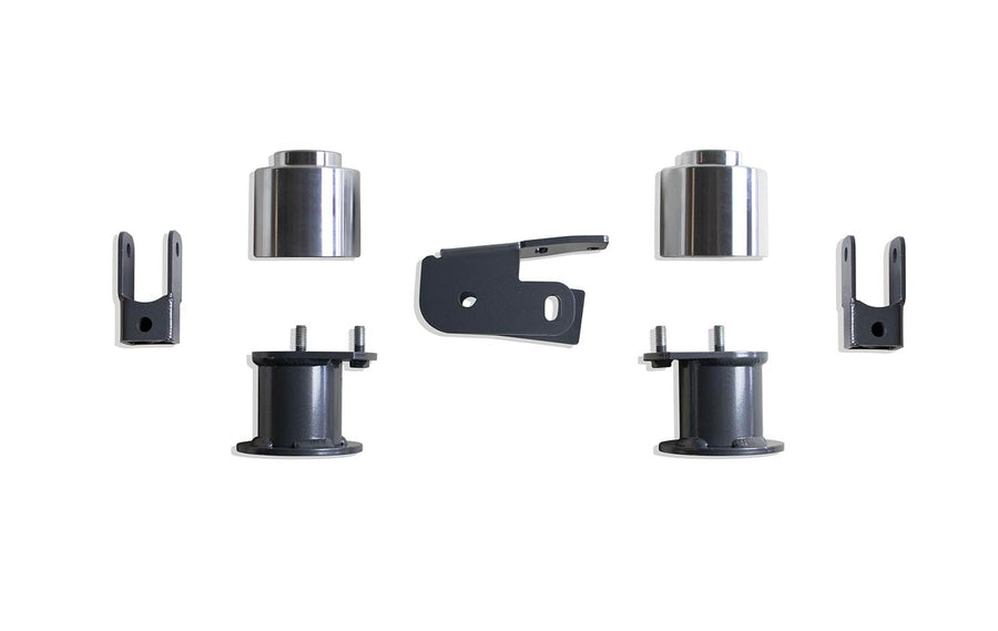 Part# 901030 MAX TRAC SUSPENSION'S is A 3" Rear Box KIT Including 3" Lift Coil SPACERS, TRAC BAR Bracket, SWAY BAR END Links & A Pair of Shock Extenders